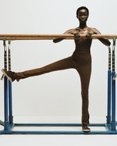 Discover the look | All | Antonia