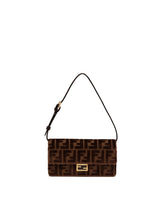 Brown Wallet On Chain Baguette Bag | PDP | Antonia