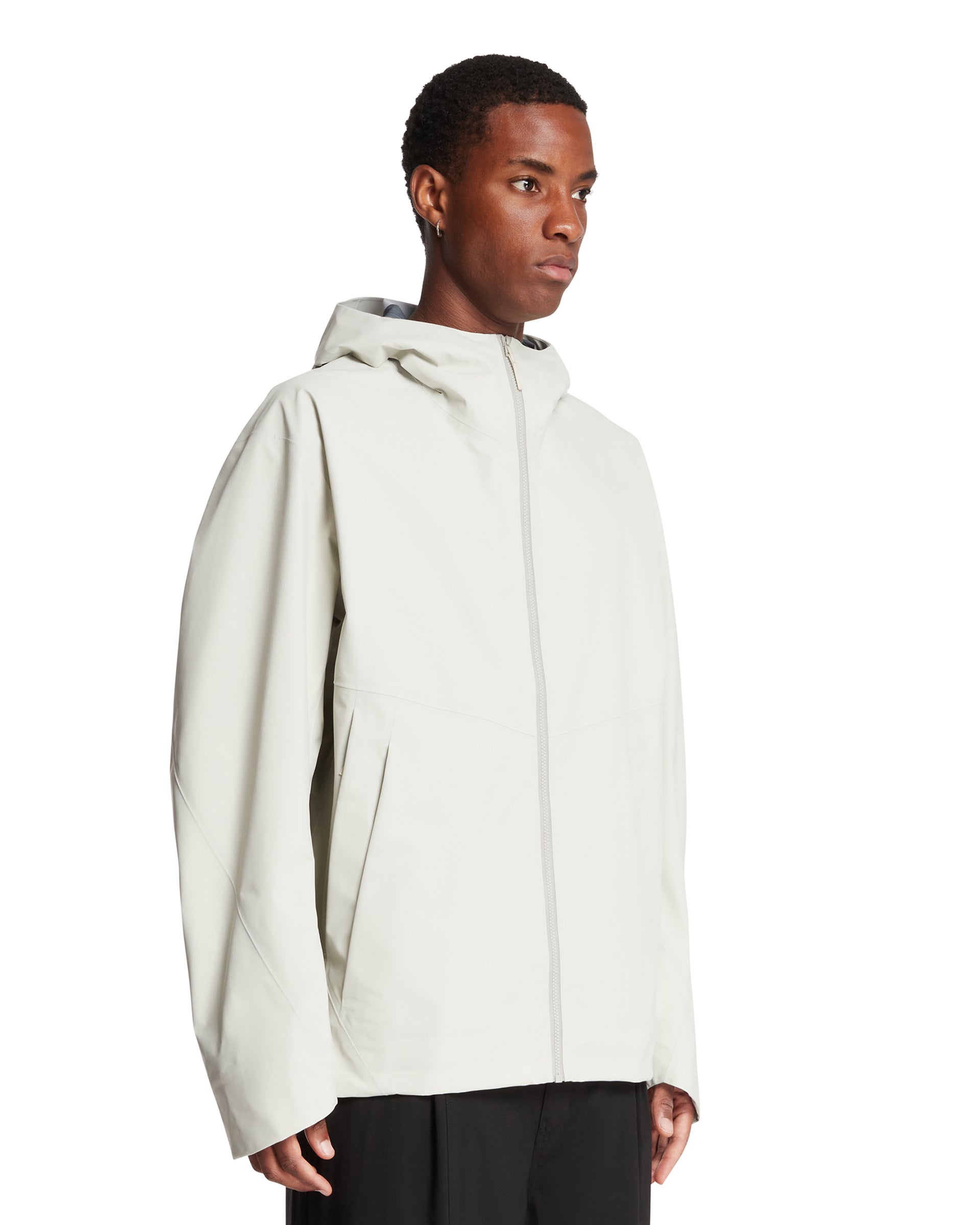 Gray Veilance Arris Waterproof Jacket | ARC'TERYX - Antonia