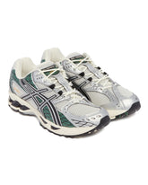 Green Gel-Nimbus 10.1 Sneakers | PDP | Antonia