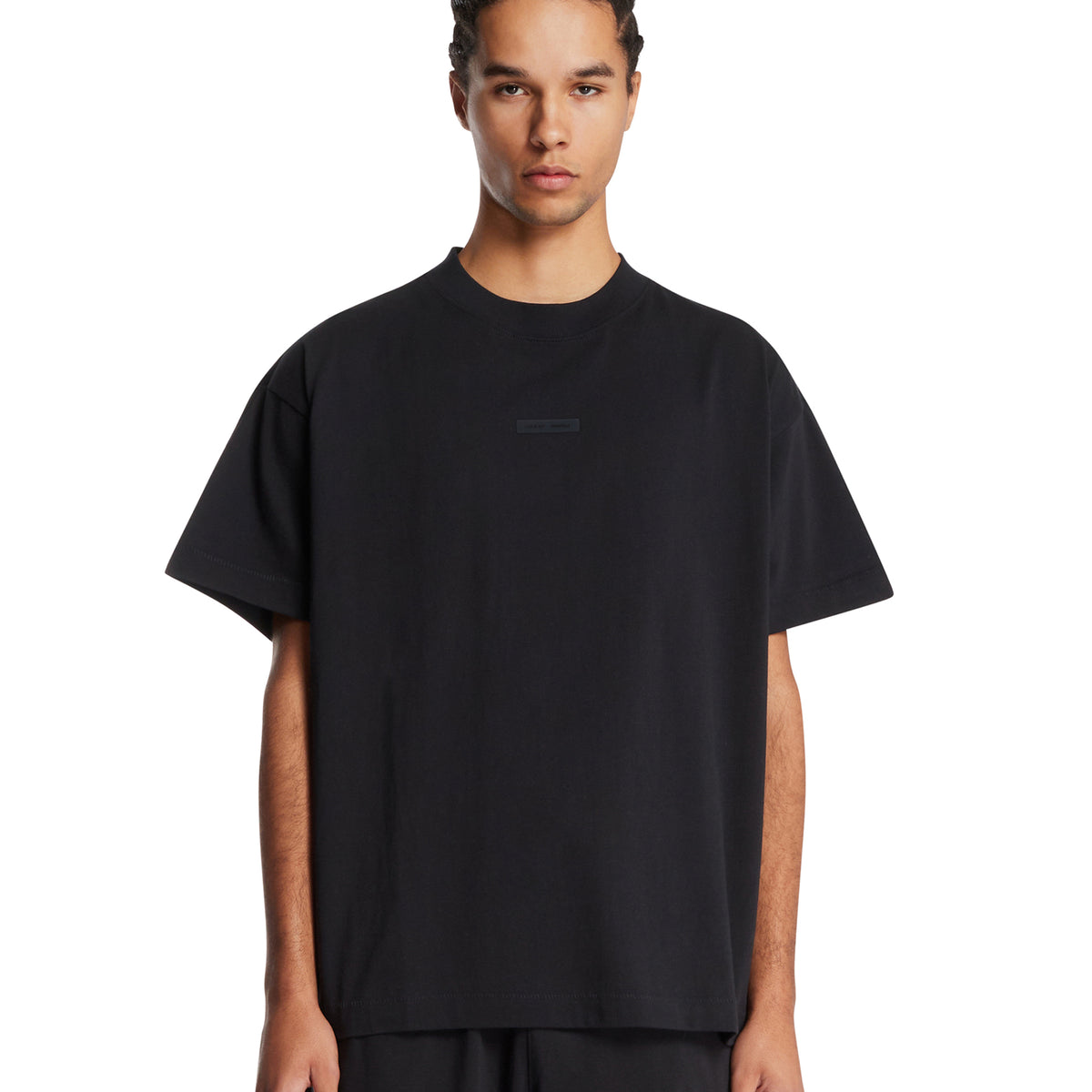 Black The Essential T-Shirt | FEAR OF GOD ESSENTIALS - Antonia