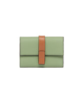 Green Leather Vertical Wallet | PDP | Antonia