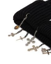 Cappello In Cashmere Con Logo E Ciondoli | PDP | Antonia