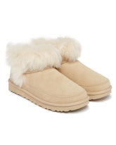 Stivali Classic Ultra Mini Chalet Beige | PDP | Antonia