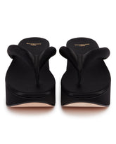 Black Gaeta Flip-Flops | PDP | Antonia