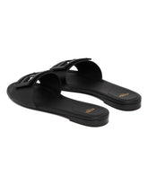 Flats Baguette In Pelle Nere | PDP | Antonia