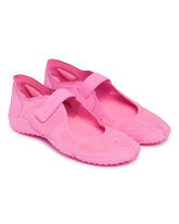 NikeSKIMS Pink Rift Mesh | PDP | Antonia