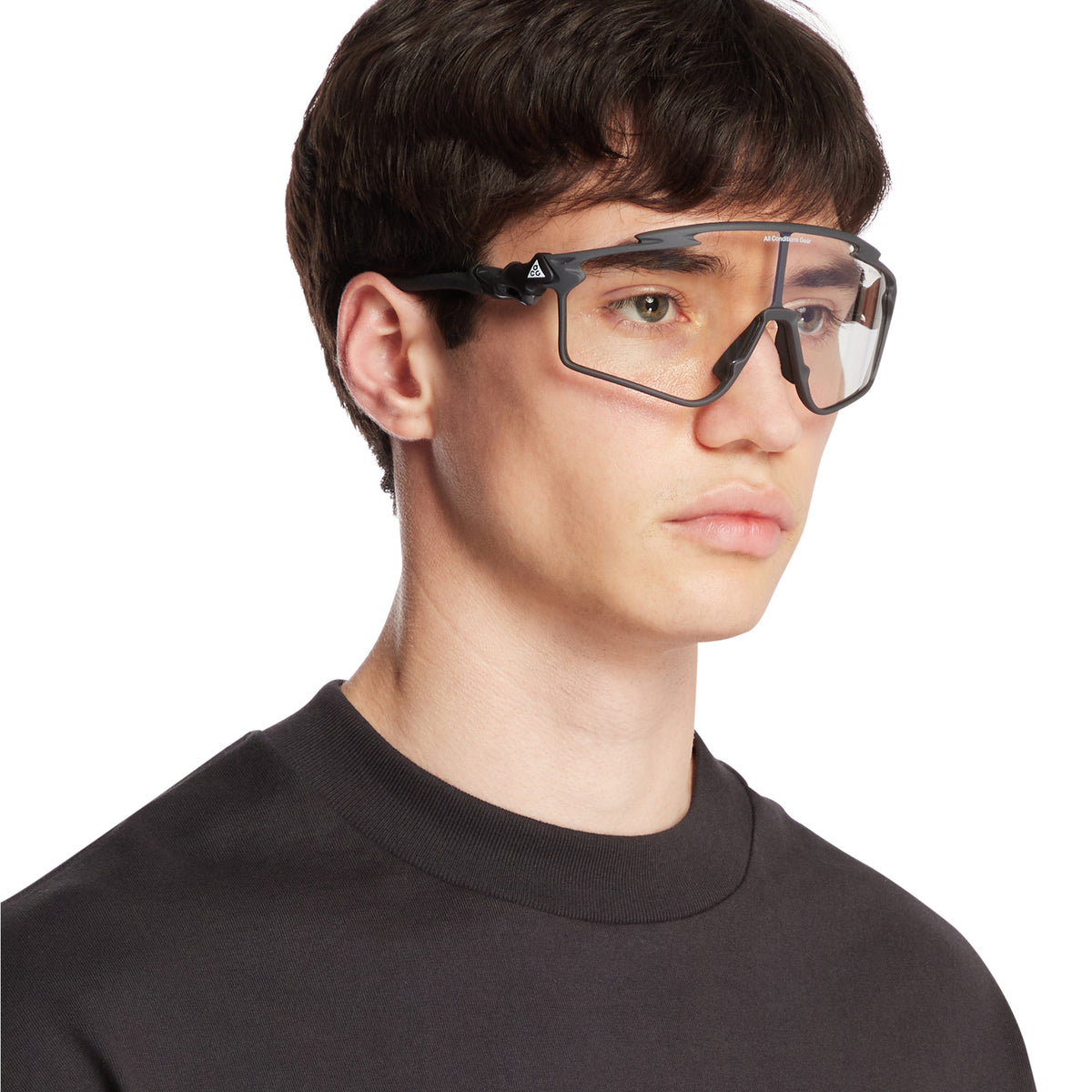 ACG Vista Peak Photochromic Sunglasses | NIKE - Antonia