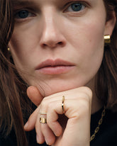 Discover the pieces | All | Antonia