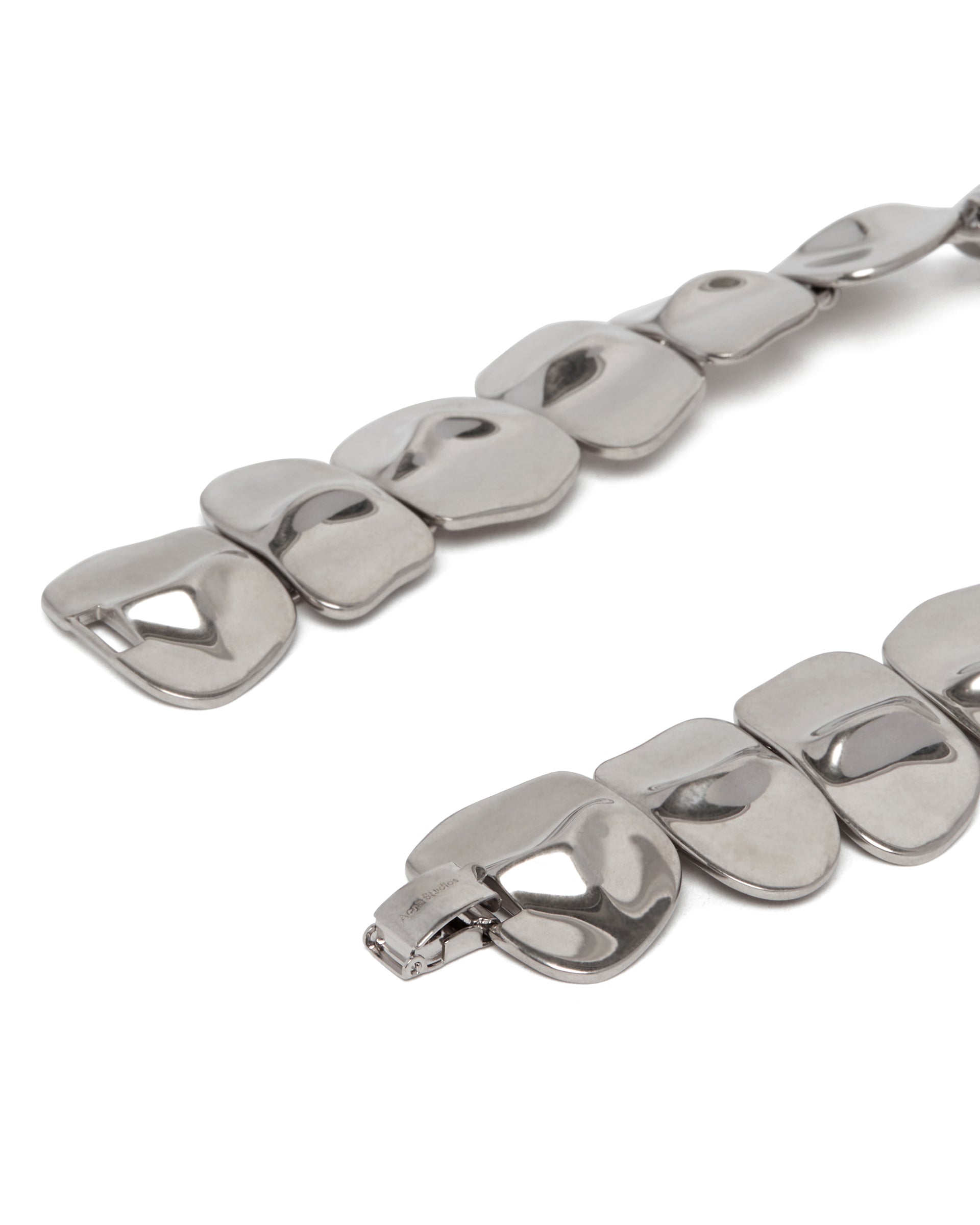 アクセサリー Acne Studios BRASS CROCO SCALE NECKLACE Acne Studios - Brass croco scale necklace - Silver