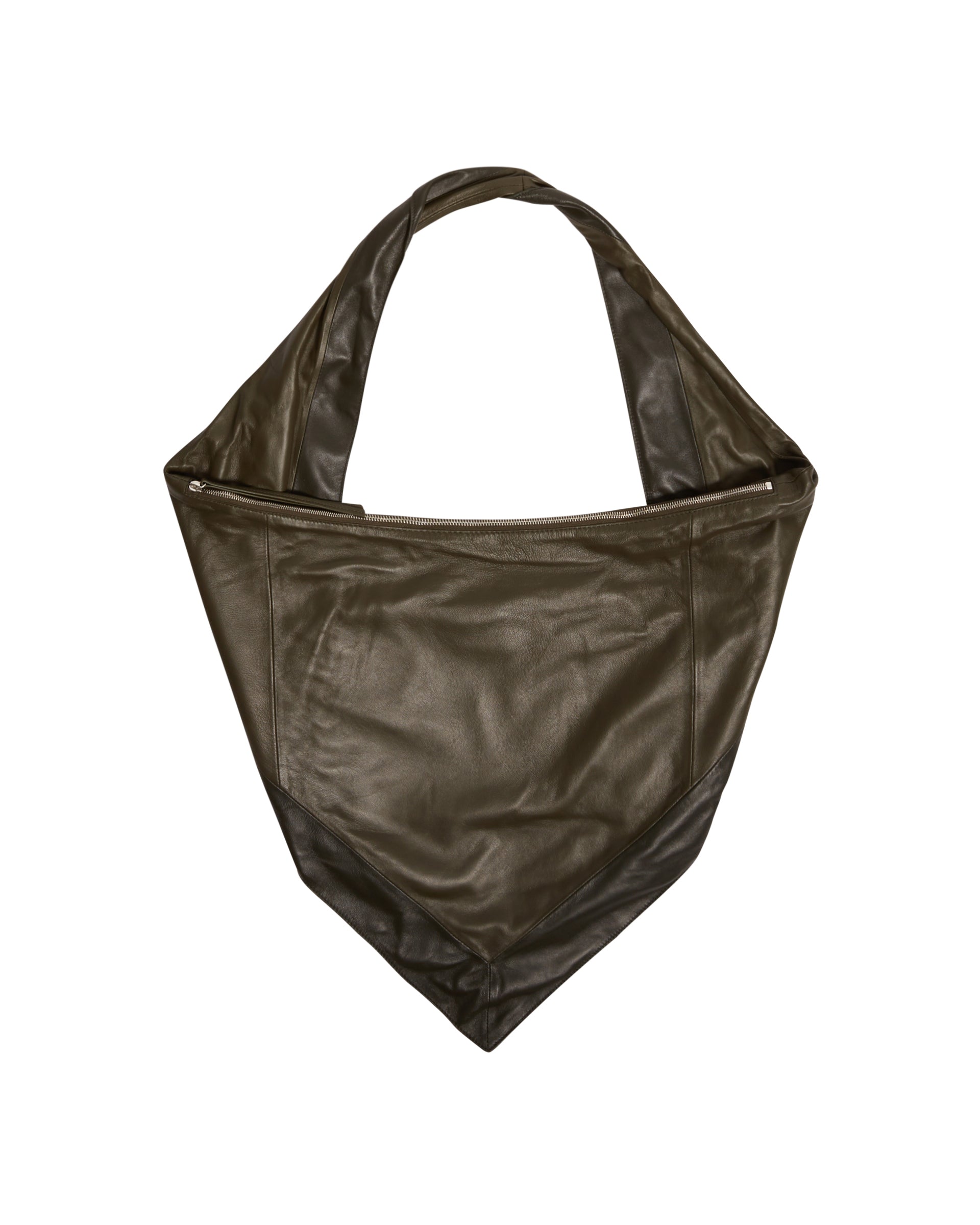 【関税込み】LEMAIRE グリーン Scarf バッグ LEMAIRE Scarf Leather Shoulder Bag | Green | FARFETCH