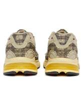 Joe Freshgoods x New Balance Beige 2010 Bag Lady Sneakers | PDP | Antonia