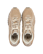 Beige Suede 204L Sneakers - NEW BALANCE MEN | PLP | Antonia