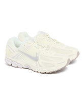 White Zoom Vomero 5 Sneakers | PDP | Antonia