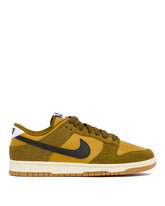 Green Dunk Low Retro SE Sneakers - Men's sneakers | PLP | Antonia
