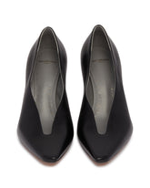 Black Leather Duchesse Pumps | PDP | Antonia