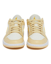 Sneakers Gialle Air Jordan 1 | PDP | dAgency