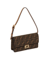 Wallet On Chain Baguette Marrone | PDP | Antonia