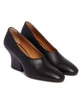 Black Leather Pumps | PDP | Antonia