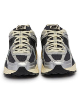 Silver Zoom Vomero 5 Sneakers | PDP | Antonia