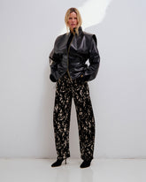 SCOPRI IL LOOK | All | Antonia