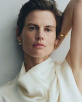 Discover the pieces | All | Antonia