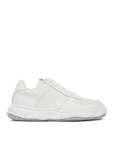 White Wayne Low-top Sneakers - GIFT GUIDE FOR HIM | PLP | dAgency
