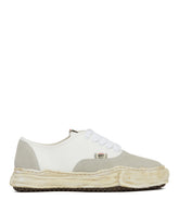 White Vintage Sneakers - MAISON MIHARA | PLP | dAgency