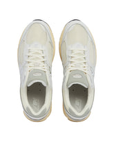 White 2002R Sneakers - Men's shoes | PLP | dAgency