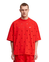 Nike x Jacquemus T-Shirt Swoosh Rossa - T-SHIRTS UOMO | PLP | dAgency